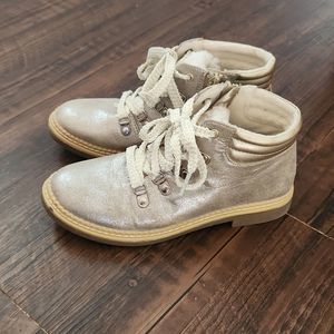 Cynthia Rowley girls boots size 2